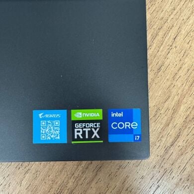 Ігровий ноутбук Б-клас Gigabyte Aorus 15P YD / 15.6" (1920x1080) IPS / Intel Core i7-11800H (8 (16) ядер по 2.3 - 4.6 GHz) / 16 GB DDR4 / 512 GB SSD / nVidia GeForce RTX 3080, 16 GB GDDR6, 256-bit / WebCam