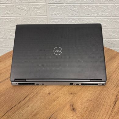 Мобильная рабочая станция Б-класс Dell Precision 7740 / 17.3" (1920x1080) IPS / Intel Core i9-9980HK (8 (16) ядра по 2.4 - 5.0 GHz) / 16 GB DDR4 / 512 GB SSD NVMe / AMD Radeon Pro WX 3200, 4 GB GDDR5, 128-bit / WebCam