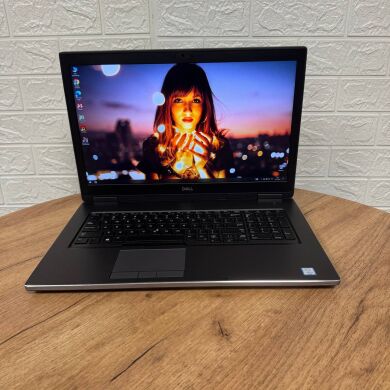 Мобильная рабочая станция Б-класс Dell Precision 7740 / 17.3" (1920x1080) IPS / Intel Core i9-9980HK (8 (16) ядра по 2.4 - 5.0 GHz) / 16 GB DDR4 / 512 GB SSD NVMe / AMD Radeon Pro WX 3200, 4 GB GDDR5, 128-bit / WebCam