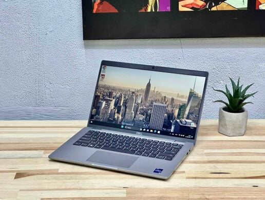 Ультрабук Dell Latitude 5440 / 14" (1920x1200) IPS / Intel Core i5-1245U (10 (12) ядер по 3.3 - 4.4 GHz) / 16 GB DDR4 / 256 GB SSD M.2 / Intel Iris Xe Graphics / WebCam / Win 11 Pro