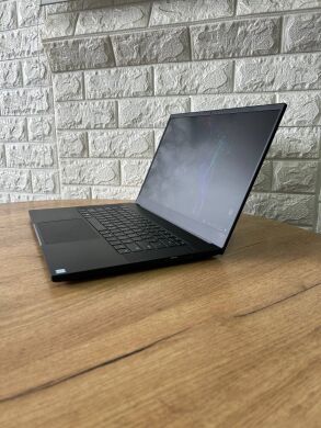 Ігровий ноутбук Razer Blade 15 RZ09-0301 / 15.6" (1920x1080) IPS / Intel Core i7-9750H (6 (12) ядер по 2.6 - 4.5 GHz) / 16 GB DDR4 / 512 GB SSD / nVidia GeForce RTX 2070 Max-Q, 8 GB GDDR6, 256-bit / WebCam