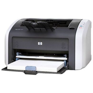 Принтер HP LaserJet 1015 / Лазерний монохромний друк / 1200x1200 dpi / A4 / 14 стр/мин / USB 2.0 + Кабелі підключення
