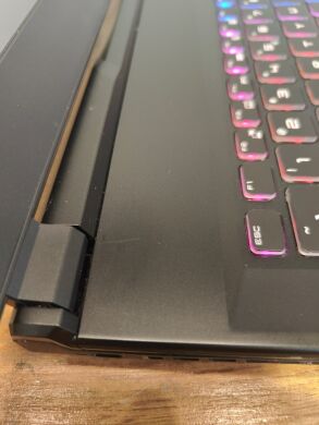 Ігровий ноутбук Б-клас MSI GL75 Leopard / 17.3" (1920x1080) IPS / Intel Core i7-10750H (6 (12) ядер по 2.6 - 5.0 GHz) / 16 GB DDR4 / 512 GB SSD+1000 GB HDD / nVidia GeForce RTX 2070, 8 GB GDDR6, 256-bit / WebCam / Windows 10 Ігровий ноутбук Б-клас MSI GL75 Leopard / 17.3" (1920x1080) IPS / Intel Core i7-10750H (6 (12) ядер по 2.6 - 5.0 GHz) / 16 GB DDR4 / 512 GB SSD+1000 GB HDD / nVidia GeForce RTX 2070, 8 GB GDDR6, 256-bit / WebCam / Windows 10