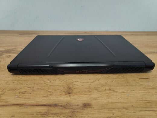 Ігровий ноутбук Б-клас MSI GL75 Leopard / 17.3" (1920x1080) IPS / Intel Core i7-10750H (6 (12) ядер по 2.6 - 5.0 GHz) / 16 GB DDR4 / 512 GB SSD+1000 GB HDD / nVidia GeForce RTX 2070, 8 GB GDDR6, 256-bit / WebCam / Windows 10 Ігровий ноутбук Б-клас MSI GL75 Leopard / 17.3" (1920x1080) IPS / Intel Core i7-10750H (6 (12) ядер по 2.6 - 5.0 GHz) / 16 GB DDR4 / 512 GB SSD+1000 GB HDD / nVidia GeForce RTX 2070, 8 GB GDDR6, 256-bit / WebCam / Windows 10