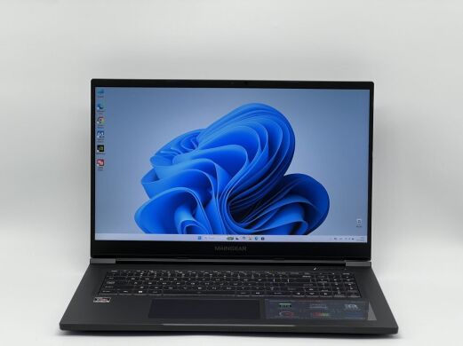 Игровой ноутбук Б-класс Maingear Vector Pro 17 MG-VCP2-17A3070T / 17.3" (1920x1080) IPS / AMD Ryzen 9 6900HX (8 (16) ядер по 3.3 - 4.9 GHz) / 32 GB DDR5 / 960 GB SSD / nVidia GeForce RTX 3070 Ti, 8 GB GDDR6, 256-bit / WebCam