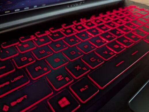 Ігровий ноутбук MSI GF65 Thin 10uE / 15.6" (1920x1080) IPS / Intel Core i7-10750H (6 (12) ядер по 2.6 - 5.0 GHz) / 16 GB DDR4 / 512 GB SSD / nVidia GeForce RTX 3060, 6 GB GDDR6, 192-bit / WebCam / Windows 10