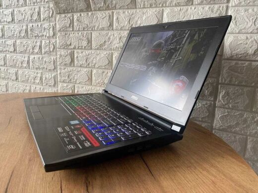 Ігровий ноутбук MSI GT62VR 6RE Dominator Pro / 15.6" (1920x1080) TN / Intel Core i7-6700HQ (4 (8) ядра по 2.6 - 3.5 GHz) / 16 GB DDR4 / 256 GB SSD + 1000 GB HDD / nVidia GeForce GTX 1070, 8 GB GDDR5, 256-bit / WebCam / HDMI Ігровий ноутбук MSI GT62VR 6RE Dominator Pro / 15.6" (1920x1080) TN / Intel Core i7-6700HQ (4 (8) ядра по 2.6 - 3.5 GHz) / 16 GB DDR4 / 256 GB SSD + 1000 GB HDD / nVidia GeForce GTX 1070, 8 GB GDDR5, 256-bit / WebCam / HDMI