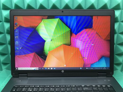 Мобильная рабочая станция Б-класс HP ZBook 17 G2 / 17.3" (1600x900) TN / Intel Core i7-4710MQ (4 (8) ядра по 2.5 - 3.5 GHz) / 16 GB DDR3 / 240 GB SSD / nVidia Quadro K1100M, 2 GB GDDR5, 128-bit / WebCam / DVD-RW / Windows 10 лицензия Мобильная рабочая станция Б-класс HP ZBook 17 G2 / 17.3" (1600x900) TN / Intel Core i7-4710MQ (4 (8) ядра по 2.5 - 3.5 GHz) / 16 GB DDR3 / 240 GB SSD / nVidia Quadro K1100M, 2 GB GDDR5, 128-bit / WebCam / DVD-RW / Windows 10 лицензия