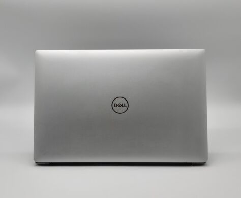Мобільна робоча станція Dell Precision 5510 / 15.6" (1920x1080) IPS / Intel Core i7-6820HQ (4 (8) ядра по 2.7 - 3.6 GHz) / 16 GB DDR4 / 120 GB SSD + 500 GB HDD / nVidia Quadro M1000M, 2 GB GDDR5, 128-bit / WebCam / HDMI