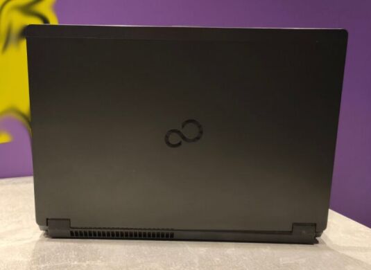 Мобільна робоча станція Fujitsu Celsius H780 / 15.6" (1920x1080) IPS / Intel Core i7-8750H (6 (12) ядер по 2.2 - 4.1 GHz) / 32 GB DDR4 / 512 GB SSD / nVidia Quadro P2000, 4 GB GDDR5, 128-bit / WebCam / 4G Мобільна робоча станція Fujitsu Celsius H780 / 15.6" (1920x1080) IPS / Intel Core i7-8750H (6 (12) ядер по 2.2 - 4.1 GHz) / 32 GB DDR4 / 512 GB SSD / nVidia Quadro P2000, 4 GB GDDR5, 128-bit / WebCam / 4G