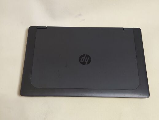 Мобільна робоча станція HP ZBook 17 G2 / 17.3" (1600x900) TN / Intel Core i7-4710MQ (4 (8) ядра по 2.5 - 3.5 GHz) / 8 GB DDR3 / 256 GB SSD / nVidia Quadro K1100M, 2 GB GDDR5, 128-bit / WebCam