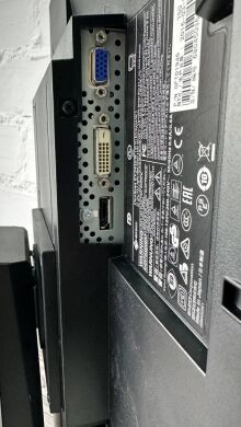 Монітор EIZO FlexScan EV2416W / 24" (1920x1200) TN / 1x DP, 1x VGA, 1x DVI / Вбудовані колонки 2х 1W Монітор EIZO FlexScan EV2416W / 24" (1920x1200) TN / 1x DP, 1x VGA, 1x DVI / Вбудовані колонки 2х 1W