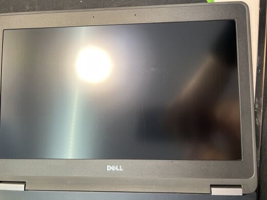 Нетбук Б-клас Dell Latitude E7270 / 12.5" (1920x1080) IPS / Intel Core i5-6300U (2 (4) ядра по 2.4 - 3.0 GHz) / 16 GB DDR4 / 120 GB SSD / Intel HD Graphics 520 / WebCam