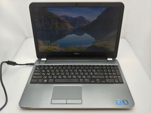 Ноутбук Dell Inspiron 15R-5537 Grey / 15.6 (1366x768) TN / Intel Core i5-4200U (2 (4) ядра по 1.6 - 2.6 GHz) / 8 GB DDR3 / 240 GB SSD / Intel HD Graphics 4400 / WebCam / DVD-RW Ноутбук Dell Inspiron 15R-5537 Grey / 15.6 (1366x768) TN / Intel Core i5-4200U (2 (4) ядра по 1.6 - 2.6 GHz) / 8 GB DDR3 / 240 GB SSD / Intel HD Graphics 4400 / WebCam / DVD-RW