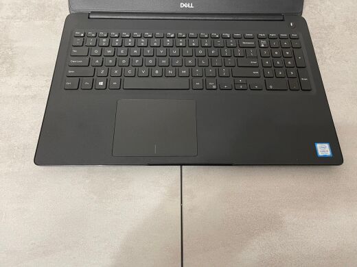 Ультрабук Dell Latitude 3500 / 15.6" (1920x1080) IPS / Intel Core i5-8265U (4 (8) ядра по 1.6 - 3.9 GHz) / 16 GB DDR4 / 256 GB SSD NEW / Intel UHD 620 Graphics / WebCam / USB 3.1 / HDMI
