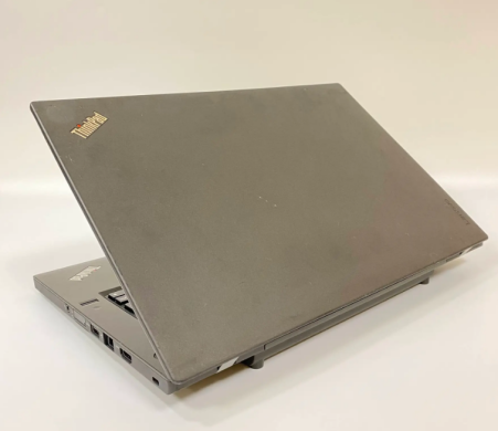 Ультрабук Lenovo ThinkPad T460 / 14" (1920x1080) IPS / Intel Core i5-6300U (2 (4) ядра по 2.4 - 3.0 GHz) / 16 GB DDR3 / 256 GB SSD / Intel HD Graphics 520 / WebCam + Беспроводная мышка