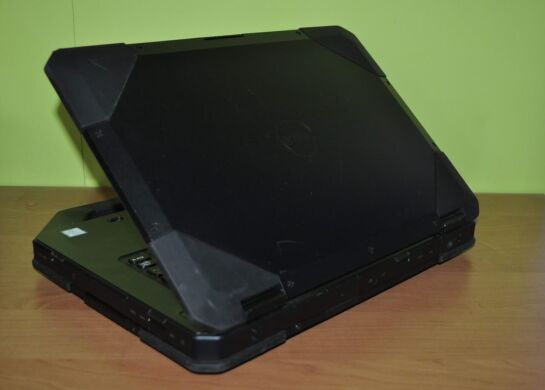 Защищенный ноутбук Б-класс Dell Latitude 5414 Rugged / 14" (1366x768) TN / Intel Core i5-6300U (2 (4) ядра по 2.4 - 3.0 GHz) / 8 GB DDR4 / 256 GB SSD / Intel HD Graphics 520 / WebCam / Wi-Fi / Bluetooth / Windows 11 Pro