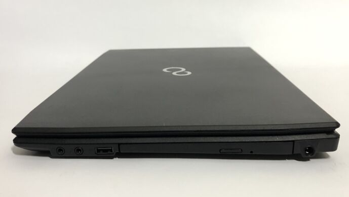 Ноутбук Fujitsu LifeBook A514 / 15.6" (1366x768) TN / Intel Core i3-4005U (2 (4) ядра по 1.7 GHz) / 4 GB DDR3 / 500 GB HDD / Intel HD Graphics 4400 / WebCam Ноутбук Fujitsu LifeBook A514 / 15.6" (1366x768) TN / Intel Core i3-4005U (2 (4) ядра по 1.7 GHz) / 4 GB DDR3 / 500 GB HDD / Intel HD Graphics 4400 / WebCam