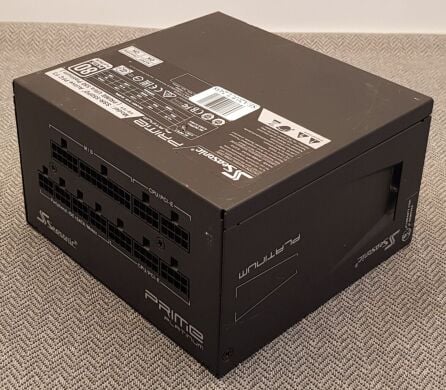 Блок живлення Seasonic Prime Ultra Platinum 550W (SSR-550PD2) / 550W / 24+4(4)+4(8) pin
