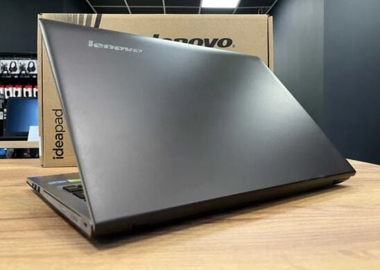 Ігровий ноутбук Lenovo IdeaPad Z500 / 15.6" (1366x768) TN / Intel Core i7-3612QM (4 (8) ядра по 2.1 - 3.1 GHz) / 8 GB DDR3 / 240 GB SSD / nVidia GeForce GT 635M, 2 GB DDR3, 128-bit / WebCam / DVD-ROM / Win 10