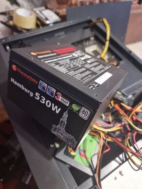 Ігровий ПК Vinga CS316B Tower / Intel Core i5-7400 (4 ядра по 3.0 - 3.5 GHz) / 16 GB DDR4 / 240 GB SSD + 2000 GB HDD / AMD Radeon RX 480, 4 GB GDDR5, 256-bit / 530W