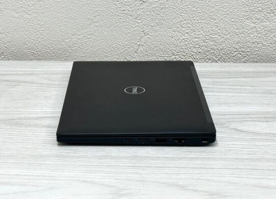 Ноутбук Dell Latitude 7390 / 13.3" (1920x1080) IPS Touch / Intel Core i7-8650U (4 (8) ядер по 1.9 - 4.2 GHz) / 16 GB DDR4 / 256 GB SSD M.2 / Intel UHD Graphics 620 / WebCam / Win 10 Pro