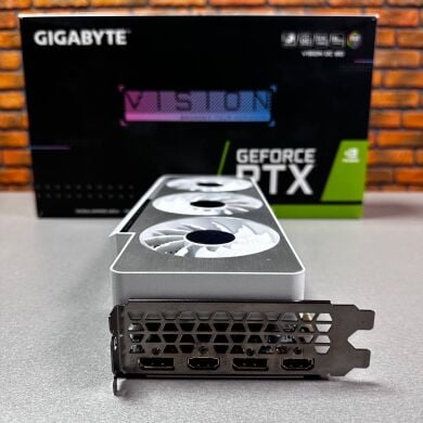 Дискретная видеокарта Gigabyte GeForce RTX 3070 Ti Vision OC 8G, 8 GB GDDR6X, 256-bit / 2x HDMI, 2x DisplayPort / Коробка / (GV-N307TVISION OC-8GD)