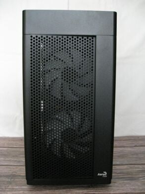Игровой ПК AeroCool Hexform Start Tower / Intel Core i5-4570 (4 ядра по 3.2 - 3.6 GHz) / 16 GB DDR3 / 120 GB SSD + 500 GB HDD / nVidia GeForce GTX 950, 2 GB GDDR5, 128-bit / 400W / Win 10 Pro + Кабель питания
