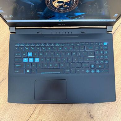 Ігровий ноутбук Б-клас MSI Bravo 15 B7ED / 15.6" (1920x1080) IPS / AMD Ryzen 7 7735HS (8 (16) ядер по 3.2 - 4.75&nbsp;GHz) / 16 GB DDR4 / 512 GB SSD / AMD Radeon RX 6550M, 4 GB GDDR6, 64-bit / WebCam