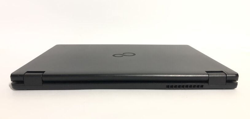 Ультрабук Б-клас Fujitsu LifeBook E548 / 14" (1920x1080) IPS / Intel Core i3-7130U (2 (4) ядра по 2.7 GHz) / 8 GB DDR4 / 256 GB SSD / Intel HD Graphics 620 / WebCam / Win 10 Pro