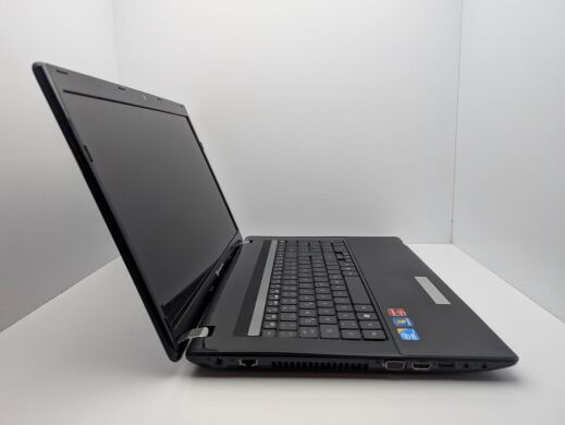 Ноутбук Packard Bell Easynote LM85 / 17.3" (1600x900) TN / Intel Core i3-370M (2 (4) ядра по 2.4 GHz) / 6 GB DDR3 / 500 GB HDD / AMD Radeon HD 5650, 1 GB GDDR3, 128-bit / WebCam / DVD-ROM