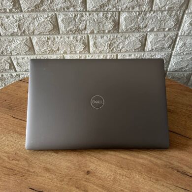 Мобільна робоча станція Dell Precision 5540 / 15.6" (1920x1080) IPS / Intel Core i7-9850H (6 (12) ядер по 2.6 - 4.6 GHz) / 16 GB DDR4 / 256 GB SSD / nVidia Quadro T1000, 4 GB GDDR5, 128-bit / WebCam