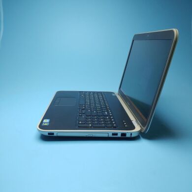 Игровой ноутбук Б-класс Dell Inspiron 7720 / 17.3" (1920x1080) TN / Intel Core i7-3630QM (4 (8) ядра по 2.4 - 3.4 GHz) / 8 GB DDR3 / 240 GB SSD / nVidia GeForce GT 650M, 2 GB GDDR5, 128-bit / WebCam / DVD-ROM / Win 10 Home