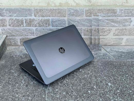 Мобільна робочая станція HP ZBook 17 G3 / 17.3" (1920x1080) IPS / Intel Core i7-6820HQ (4 (8) ядра по 2.7 - 3.6 GHz) / 32 GB DDR4 / 512 GB SSD + 1000 GB HDD / nVidia Quadro M4000M, 4 GB GDDR5, 256-bit / WebCam 