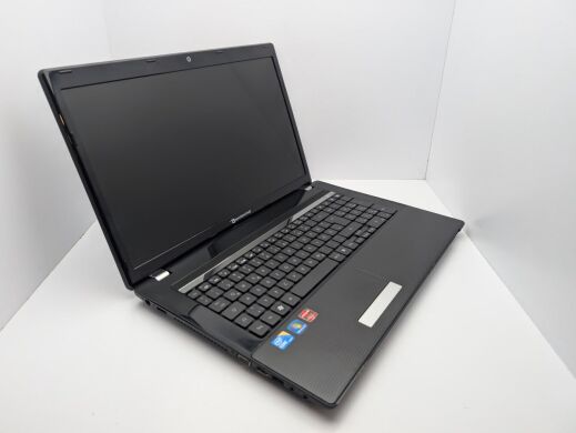 Ноутбук Packard Bell Easynote LM85 / 17.3" (1600x900) TN / Intel Core i3-370M (2 (4) ядра по 2.4 GHz) / 6 GB DDR3 / 500 GB HDD / AMD Radeon HD 5650, 1 GB GDDR3, 128-bit / WebCam / DVD-ROM