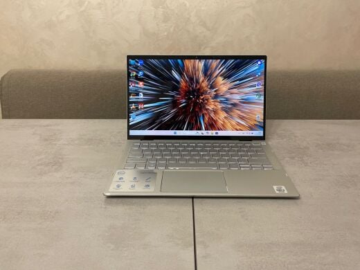 Ноутбук-трансформер Dell Inspiron 7300 2-in-1 / 13.3" (1920x1080) IPS Touch / Intel Core i5-10210U (4 (8) ядра по 1.6 - 4.2 GHz) / 8 GB DDR4 / 32 GB SSD M.2 + 512 GB SSD M.2 / Intel UHD Graphics / WebCam