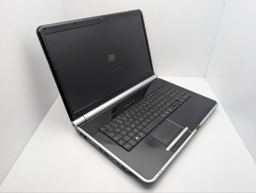 Ноутбук Packard Bell LJ65 / 17.3" (1600x900) TN / Intel Core 2 Duo P8600 (2 ядра по 2.4 GHz) / 6 GB DDR3 / 320 GB HDD / nVidia GeForce GT 130M, 1 GB GDDR3, 128-bit / WebCam / DVD-ROM