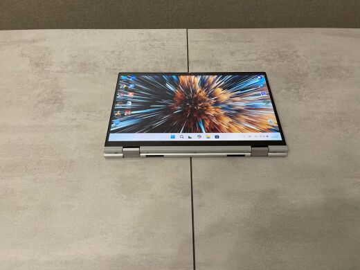 Ноутбук-трансформер Dell Inspiron 7300 2-in-1 / 13.3" (1920x1080) IPS Touch / Intel Core i5-10210U (4 (8) ядра по 1.6 - 4.2 GHz) / 8 GB DDR4 / 32 GB SSD M.2 + 512 GB SSD M.2 / Intel UHD Graphics / WebCam