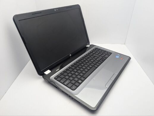 Ноутбук HP Pavillion g7-1206ss / 17.3" (1600x900) TN / Intel Core i5-2430M (2 (4) ядра по 2.4 - 3.0 GHz) / 6 GB DDR3 / 750 GB HDD / AMD Radeon HD 6470M, 1 GB GDDR3, 64-bit / WebCam / DVD-ROM