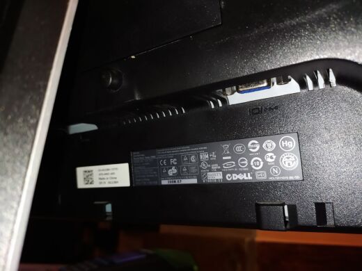 Dell E177 / 17" (1280x1024) TN TFT CCFL / VGA