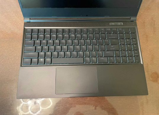 Игровой ноутбук Eluktronics MECH 15G3 Ultra / 17.3" (1920x1080) IPS / Intel Core i7-10875H (8 (16) ядер по 2.3 - 5.1 GHz) / 16 GB DDR4 / 1000 GB SSD / nVidia GeForce RTX 2080, 8 GB GDDR6, 256-bit / WebCam