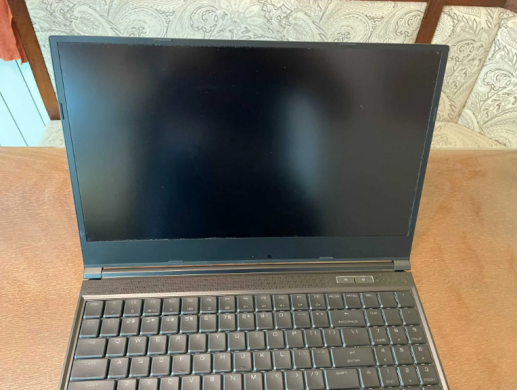 Игровой ноутбук Eluktronics MECH 15G3 Ultra / 17.3" (1920x1080) IPS / Intel Core i7-10875H (8 (16) ядер по 2.3 - 5.1 GHz) / 16 GB DDR4 / 1000 GB SSD / nVidia GeForce RTX 2080, 8 GB GDDR6, 256-bit / WebCam