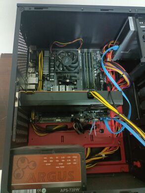 Компьютер Б-класс Sharkoon VG4-W Tower / AMD FX-6300 (6 ядра по 3.5 - 4.1 GHz) / 16 GB DDR3 / 2000 GB HDD / nVidia GeForce GTX 960, 2 GB GDDR5, 128-bit / DVD-ROM / 720W Компьютер Б-класс Sharkoon VG4-W Tower / AMD FX-6300 (6 ядра по 3.5 - 4.1 GHz) / 16 GB DDR3 / 2000 GB HDD / nVidia GeForce GTX 960, 2 GB GDDR5, 128-bit / DVD-ROM / 720W