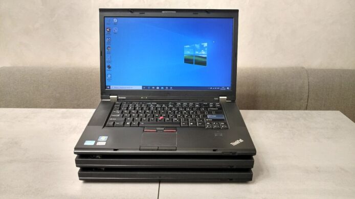 Ноутбук Lenovo ThinkPad T520 / 15.6" (1366x768) TN / Intel Core i5-2520M (2 (4) ядра по 2.5 - 3.2 GHz) / 8 GB DDR3 / 320 GB HDD / Intel HD Graphics 3000 / WebCam