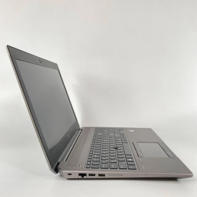 Мобільна робоча станція Б-клас HP zBook 15 G6 / 15.6" (1920x1080) IPS / Intel Core i7-9850H (6 (12) ядер по 2.6 - 4.6 GHz) / 32 GB DDR4 / 128 GB SSD + 500 GB HDD / nVidia Quadro T1000, 4 GB GDDR5, 128-bit / Fingerprint / WebCam / HDMI
