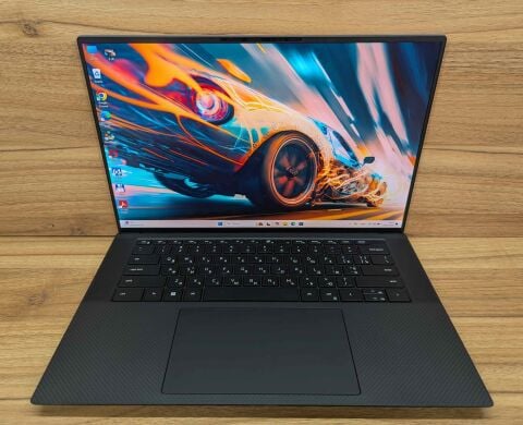 Мобільна робоча станція Dell Precision 5560 / 15.6" (1920x1200) IPS / Intel Core i7-11800H (8 (16) ядер по 2.3 - 4.6 GHz) / 32 GB DDR4 / 512 GB SSD / nVidia Quadro T1200, 4 GB GDDR6, 128-bit / TouchID / WebCam / Windows 11