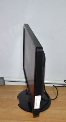 Монитор Б-класс ViewSonic VA2231W / 22" (1920x1080) TN / VGA, DVI / VESA 100x100 + Кабели (VGA и питания) в комплекте