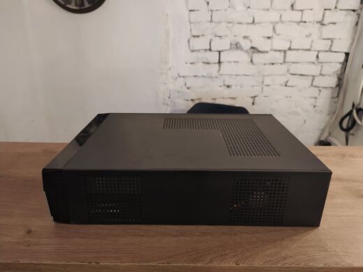 Неттоп LogicPower Aspire PentiumG-620 USFF / Intel Pentium G630 (2 ядра по 2.7 GHz) / 4 GB DDR3 / 250 GB HDD / DVD-RW Неттоп LogicPower Aspire PentiumG-620 USFF / Intel Pentium G630 (2 ядра по 2.7 GHz) / 4 GB DDR3 / 250 GB HDD / DVD-RW