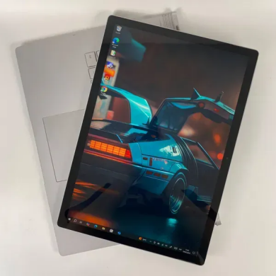 Ноутбук-трансформер Б-класс Microsoft Surface Book 2 / 15" (3240x2160) IPS Touch / Intel Core i7-8650U (4 (8) ядра по 1.9 - 4.2 GHz) / 16 GB DDR3 / 256 GB SSD / nVidia GeForce GTX 1060, 6 GB GDDR5, 192-bit / USB Type-C / WebCam / SD Card Reader