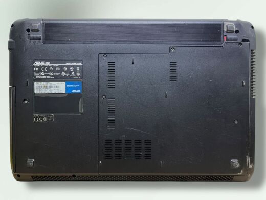 Ноутбук Б-клас Asus X52F / 15.6" (1366x768) TN / Intel Core i5-460M (2 (4) ядра по 2.53 - 2.8 GHz) / 4 GB DDR3 / 120 GB SSD / Intel HD Graphics / WebCam Ноутбук Б-клас Asus X52F / 15.6" (1366x768) TN / Intel Core i5-460M (2 (4) ядра по 2.53 - 2.8 GHz) / 4 GB DDR3 / 120 GB SSD / Intel HD Graphics / WebCam